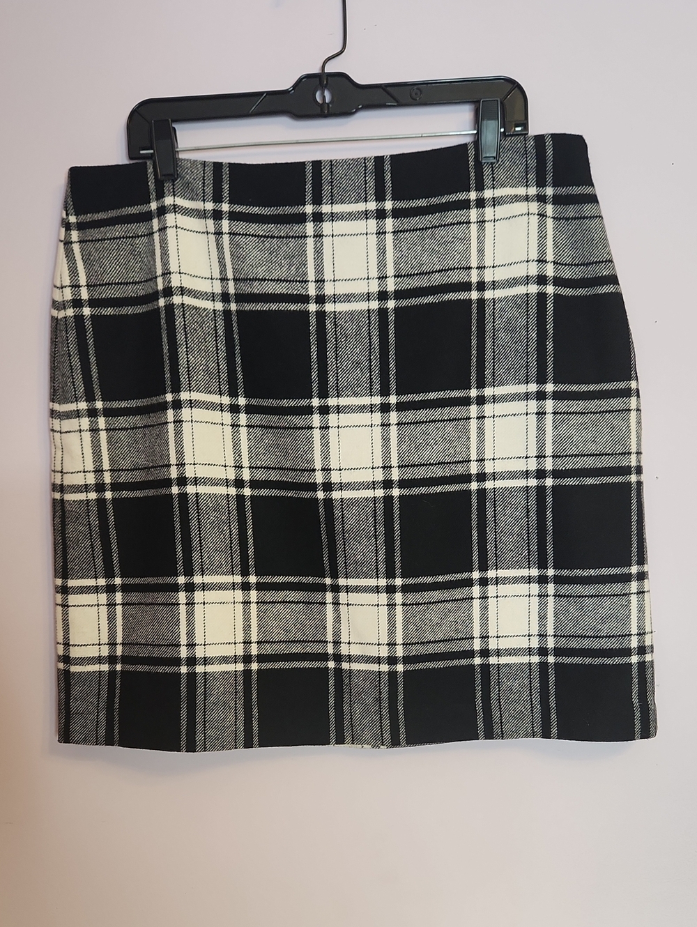 TALBOTS Women’s Wool Blend Plaid Skirt, size 16P